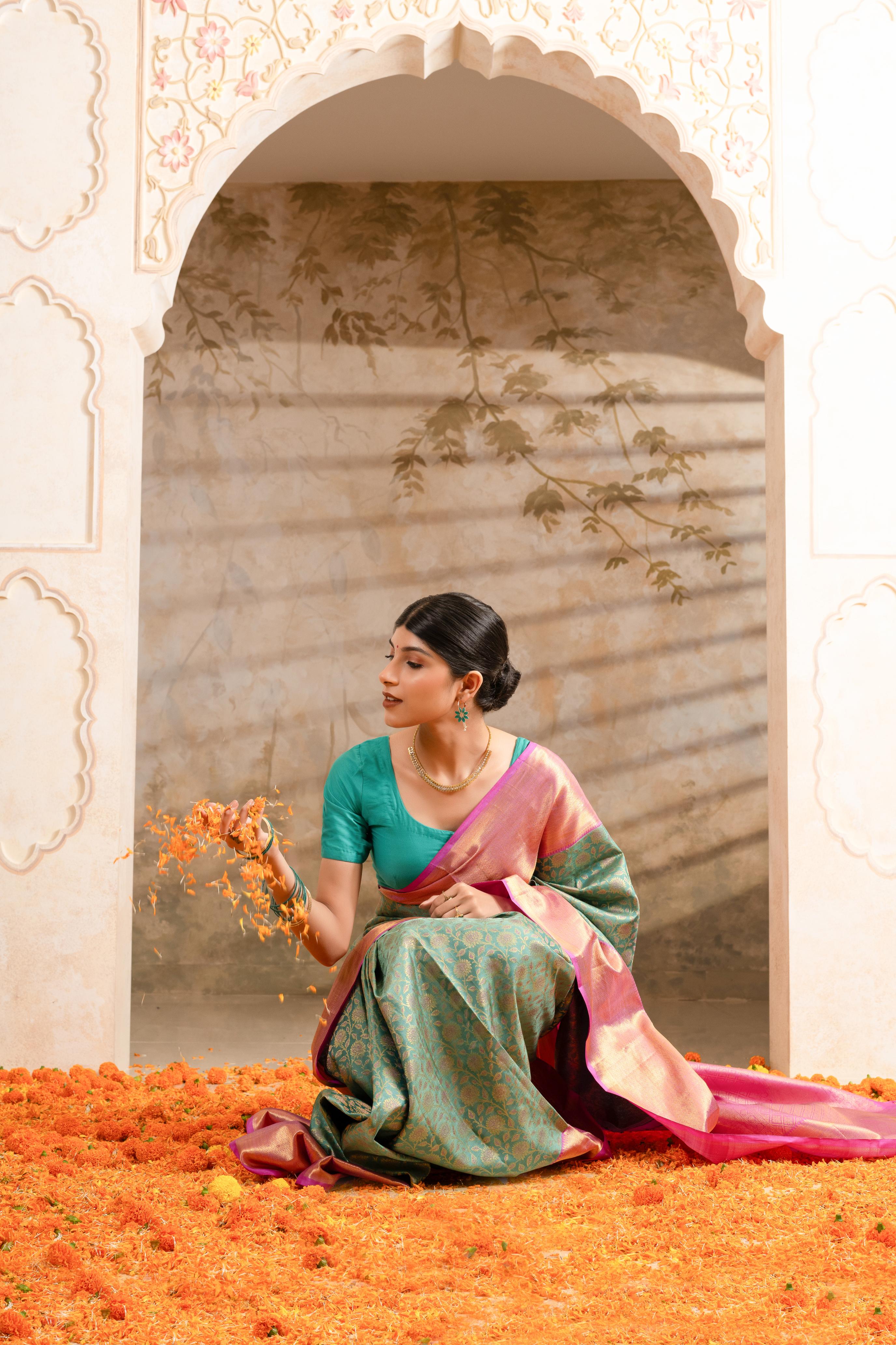 Turqouise Green Pure Silk Pure Zari Kanjivaram Saree