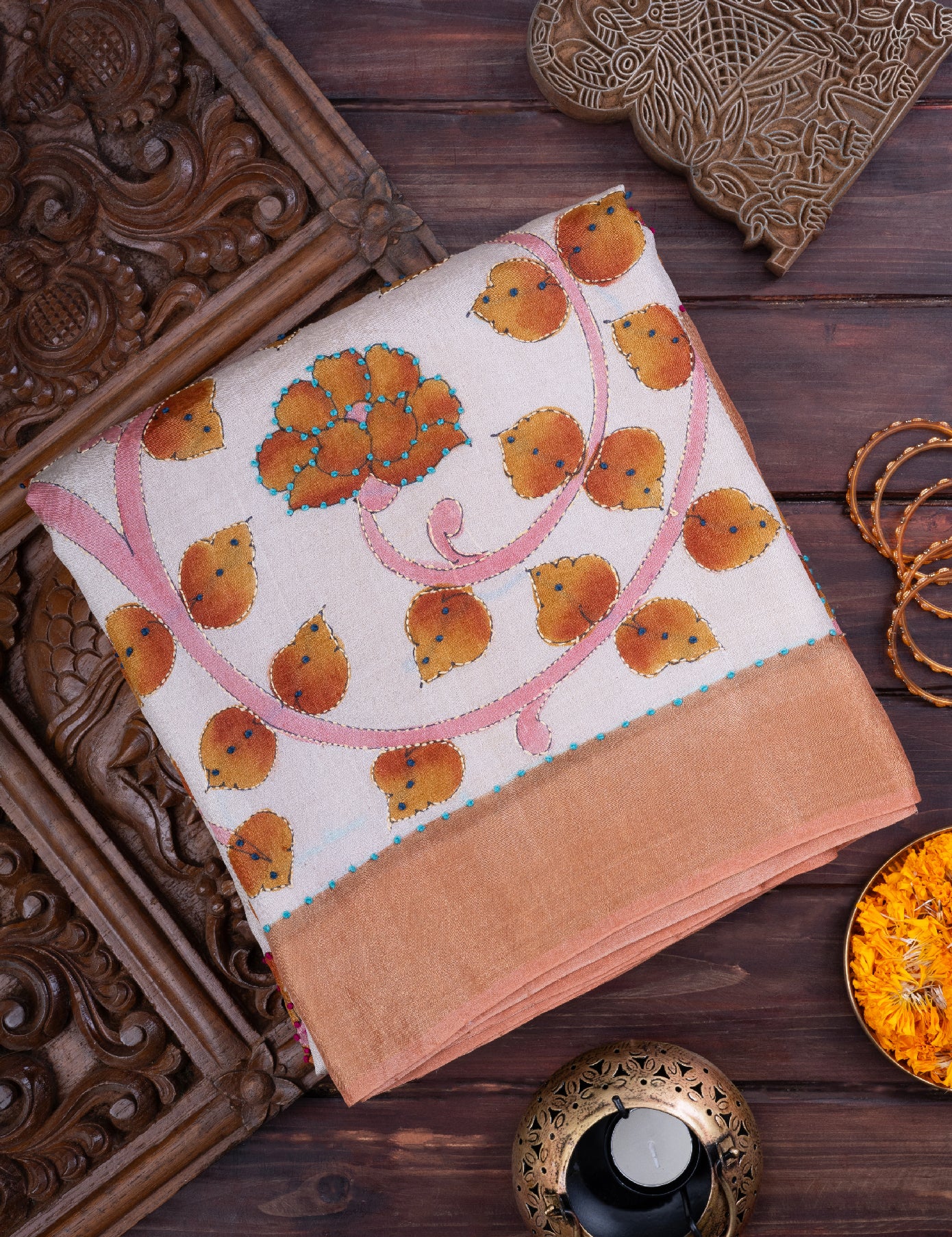 White Handpainted French-Knot Tussar Saree