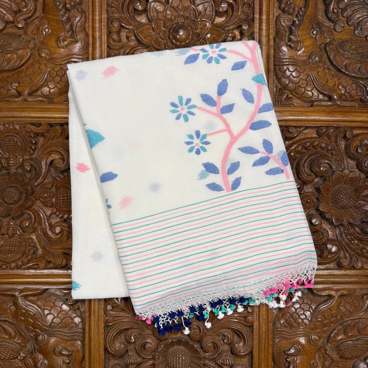 White Malmal  Cotton Saree