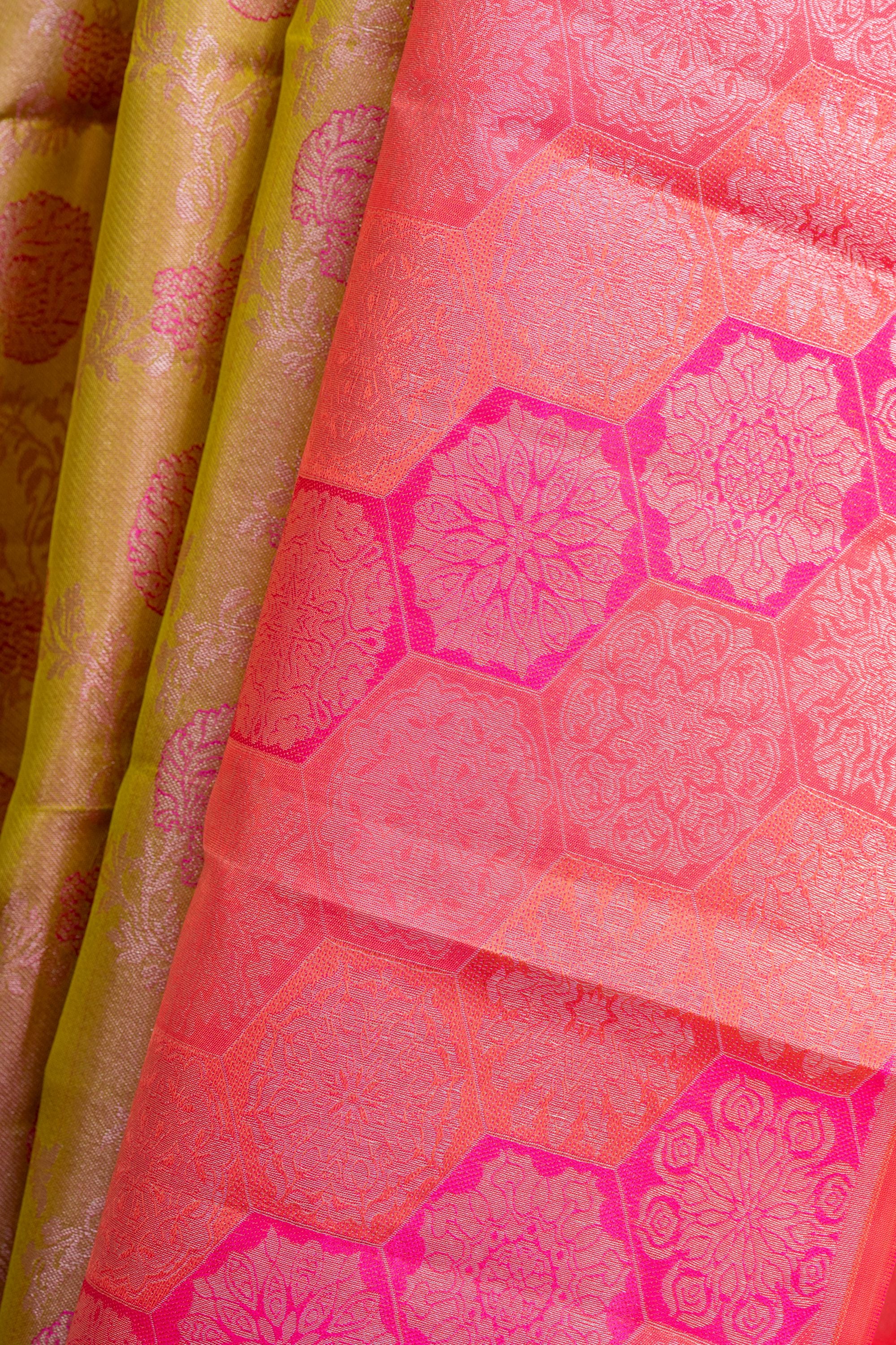 Two-toned Green Pure Silk Kanjivaram Saree